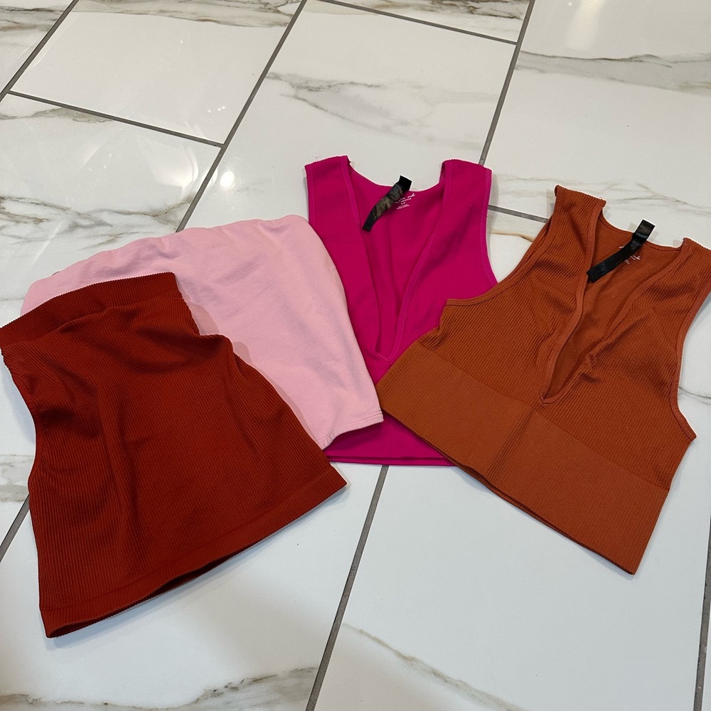 Garage Pink Ribbed Crop Tank